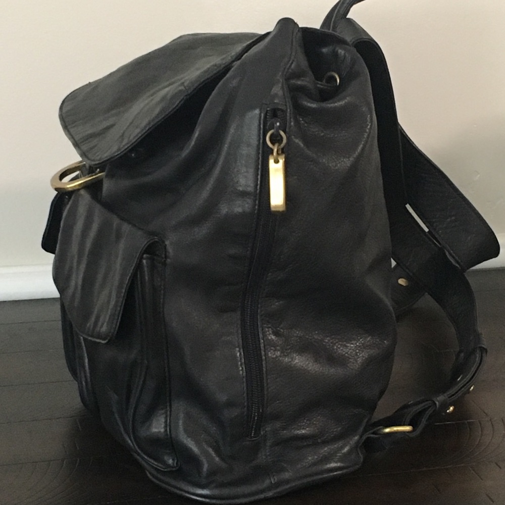 Dkny Leather Backpack. - image 4